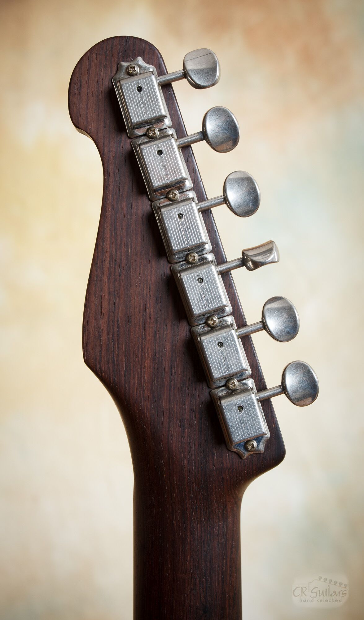 RW neck